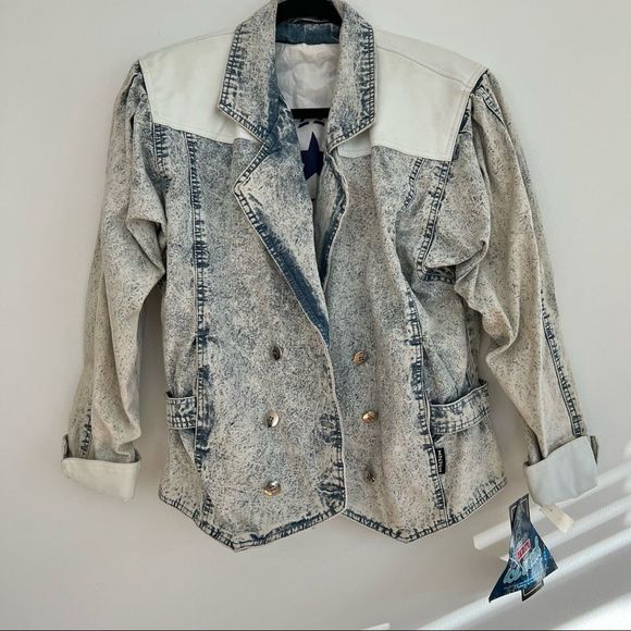Vintage Jackets & Blazers - Vintage Boxy Acid Wash Denim Jacket Size Medium New With Tag